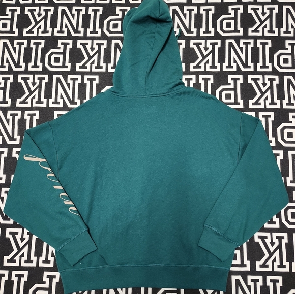 (H)VS Pink 3pc NWT Green Crest Set 💚 - Picture 8 of 13